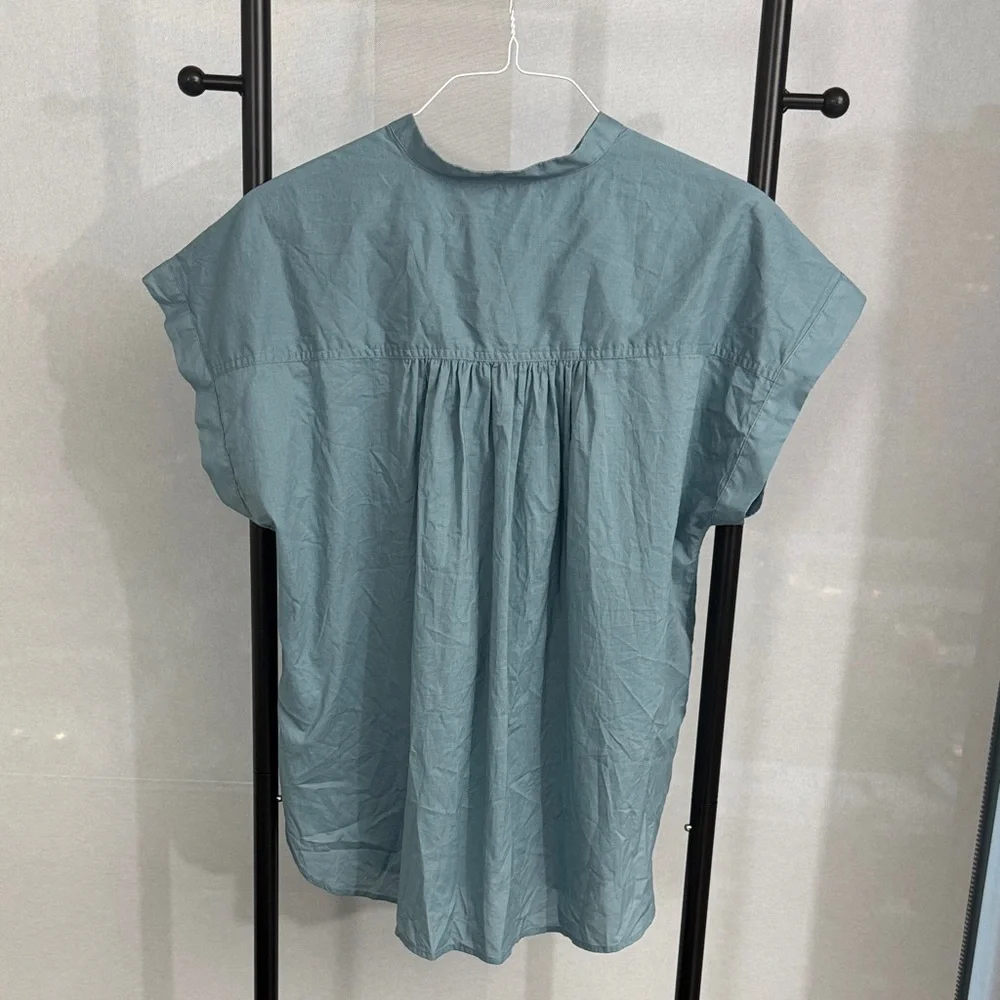 Universal Thread Blue V Neck Blouse Women Size XL Top NWT - Picture 7 of 10